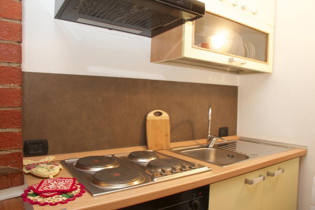 Apartment Via Sant'Alessandro Bérgamo Habitación foto